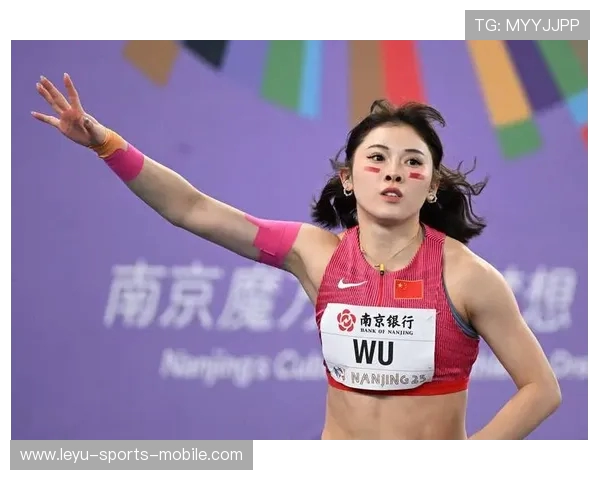 吴艳妮卫冕夺冠!林雨薇摔倒摘铜,女子百米栏巅峰对决 吴艳妮卫冕夺冠!林雨薇摔倒摘铜,女子百米栏巅峰对决